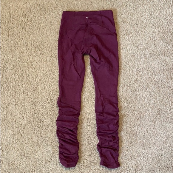 Lululemon burgundy leggings - Picture 3 of 8